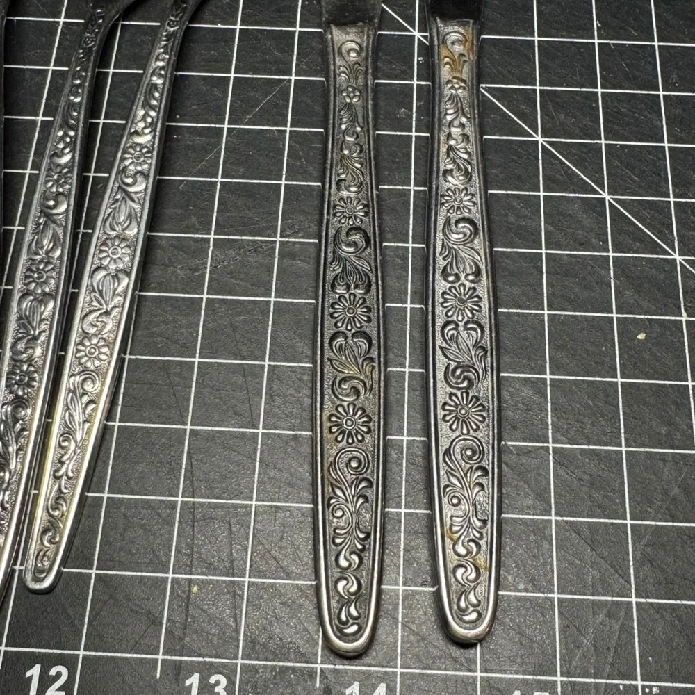 Vintage Stainless Steel Korea Floral Flatware Set 3 Forks 2 Knives Daisy Pattern